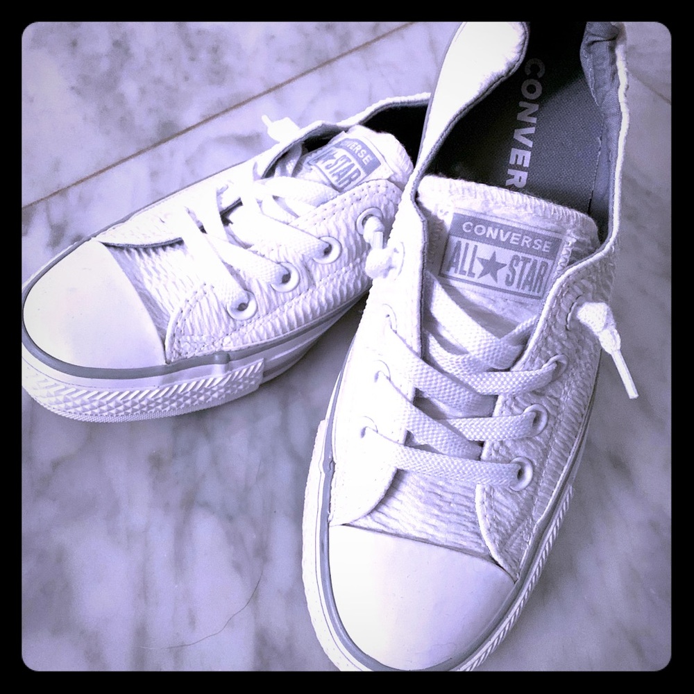 NWOT ALL WHITE sz7 Converse